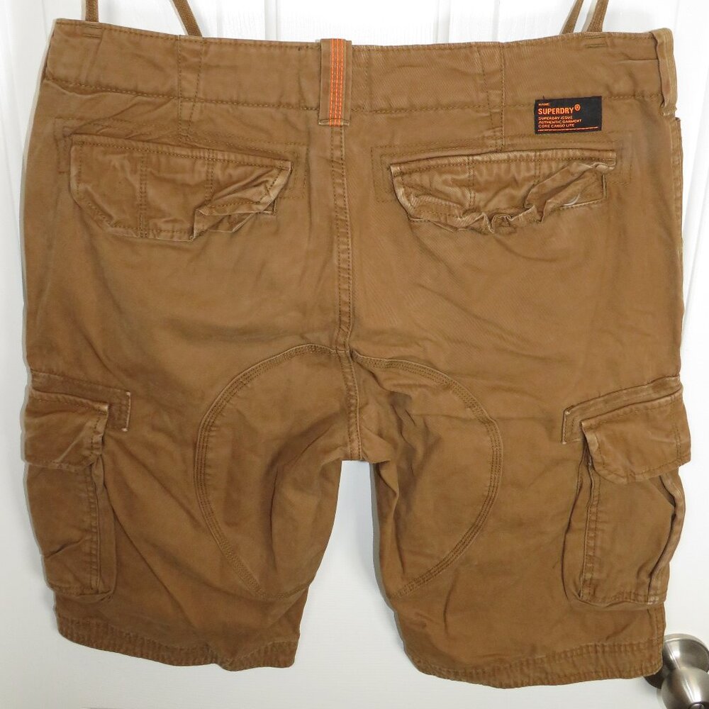 Superdry Slim Core Lite Cargo Shorts Mens Medium Brown 13" Inseam Utility - Picture 4 of 6